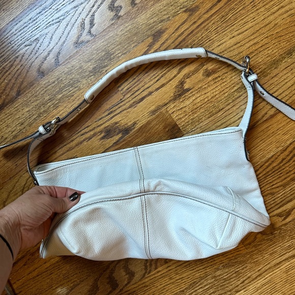 White Leather hobo bag - Picture 11 of 16
